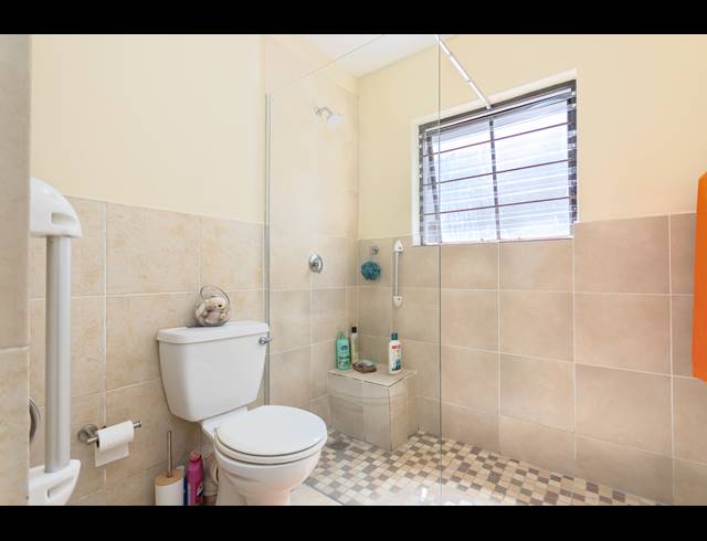 2 BEDROOM APARTMENT FOR SALE IN PARKLANDS